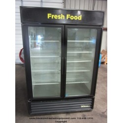 USED TRUE 2 DOOR REFRIGERATOR MERCHANDISER GDM-49